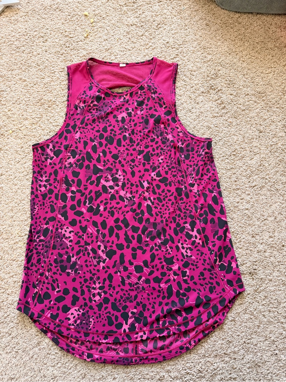 Lululemon sculpt tank size 6